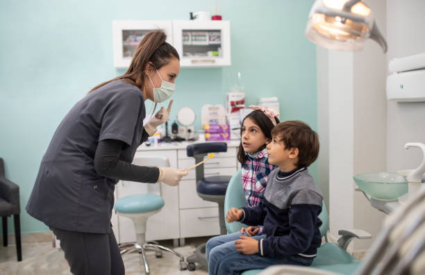 Best Tooth Extraction  in Del Rio, CA
